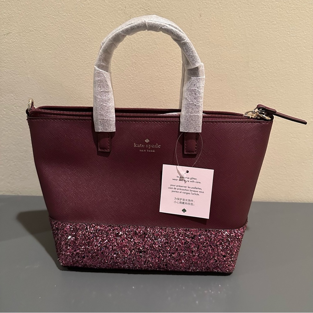 Kate Spade New York Greta Court Glitter Ina Satchel Crossbody in Cherry Wood